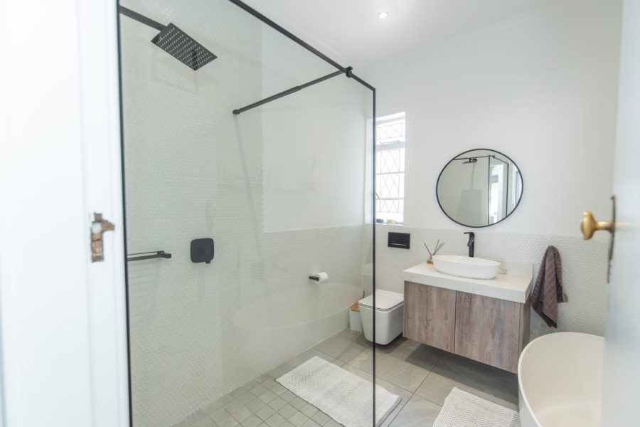 4 Bedroom Property for Sale in Mill Park Eastern Cape